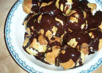 Profiteroles